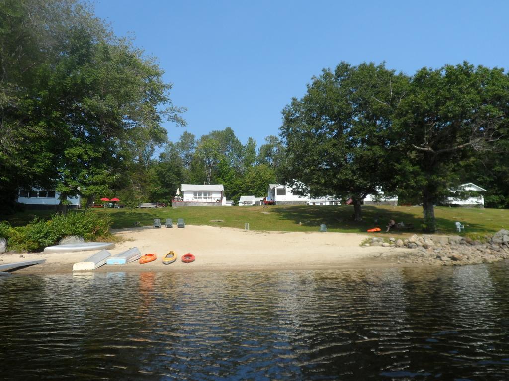 White Oak Motel & Cottages Holderness Eksteriør billede